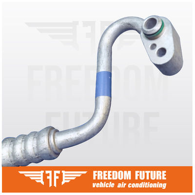 Toyota Discharge 88711-0K071 Hilux 2.5L Car AC Discharge Hose Fits 04-15